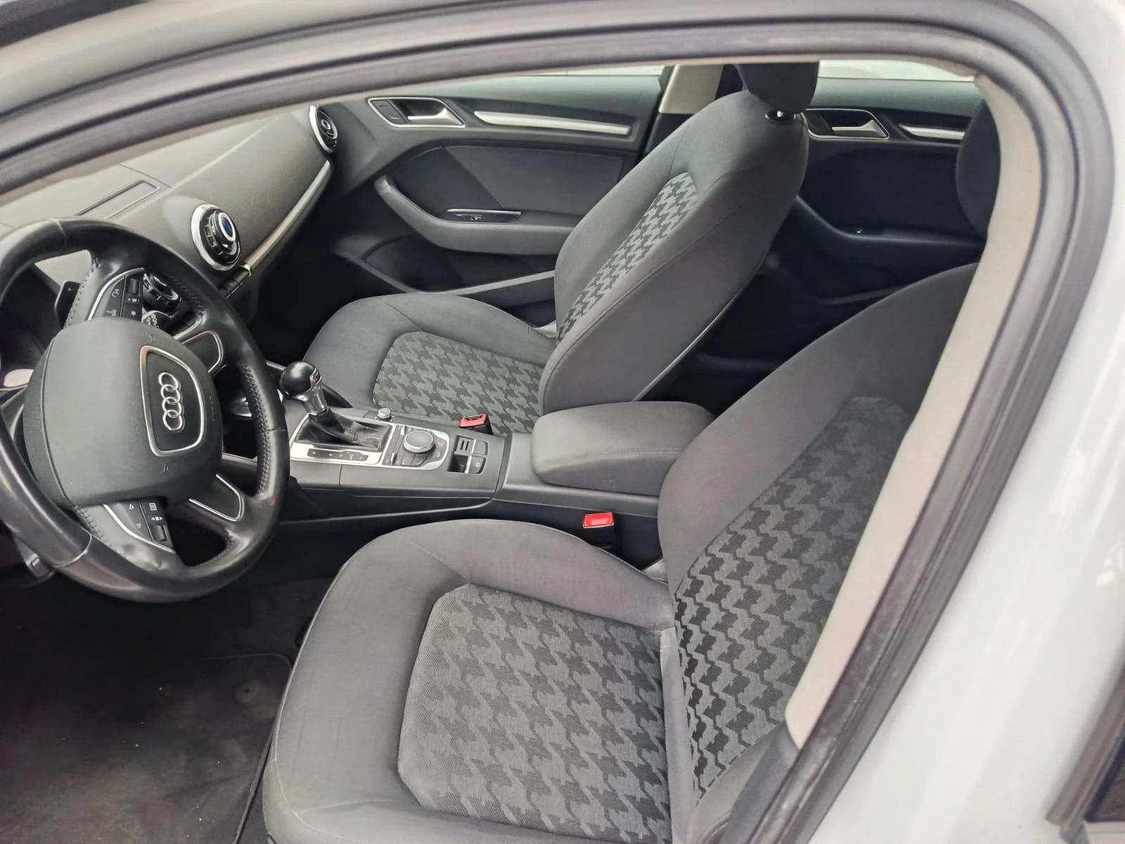 Audi A3 2.0TDI/АВТОМАТИК/ОЧАКВАН ВНОС/ - изображение 5