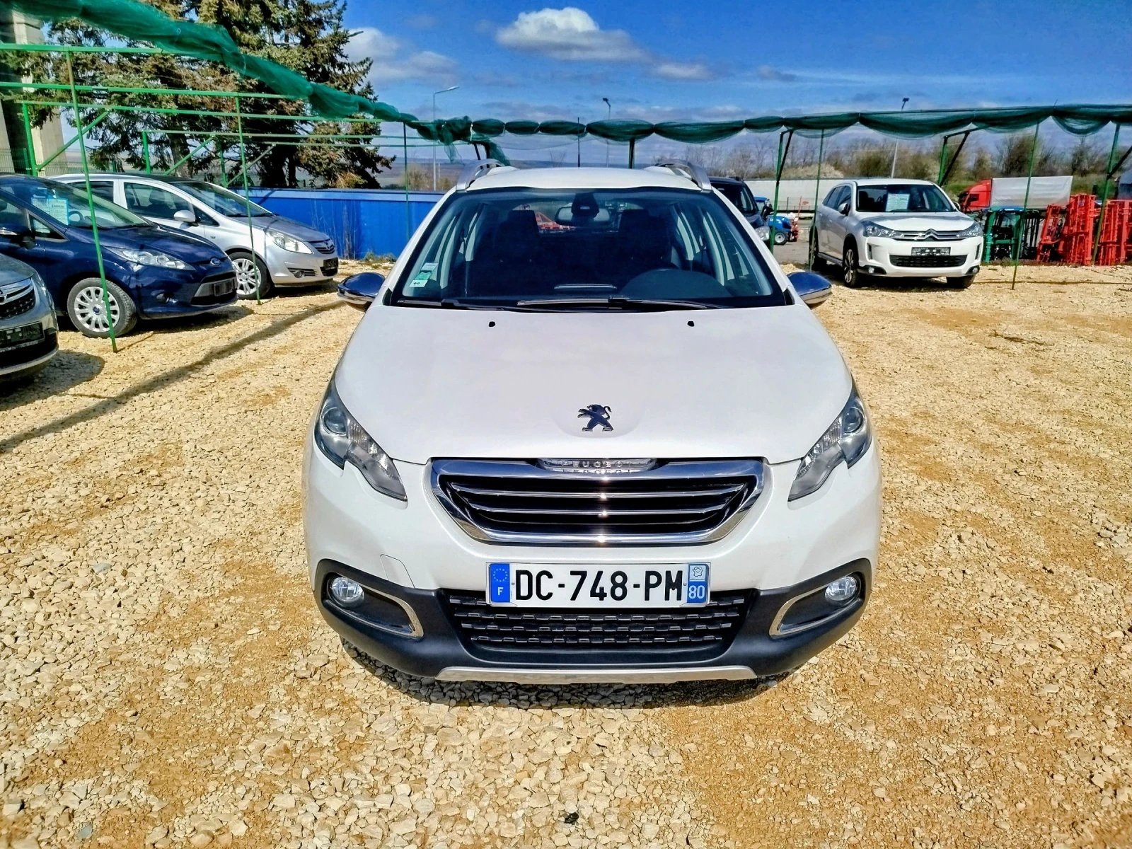 Peugeot 2008 1.6 e-HDI Реални километри , снимка 2 - Автомобили и джипове - 52851550