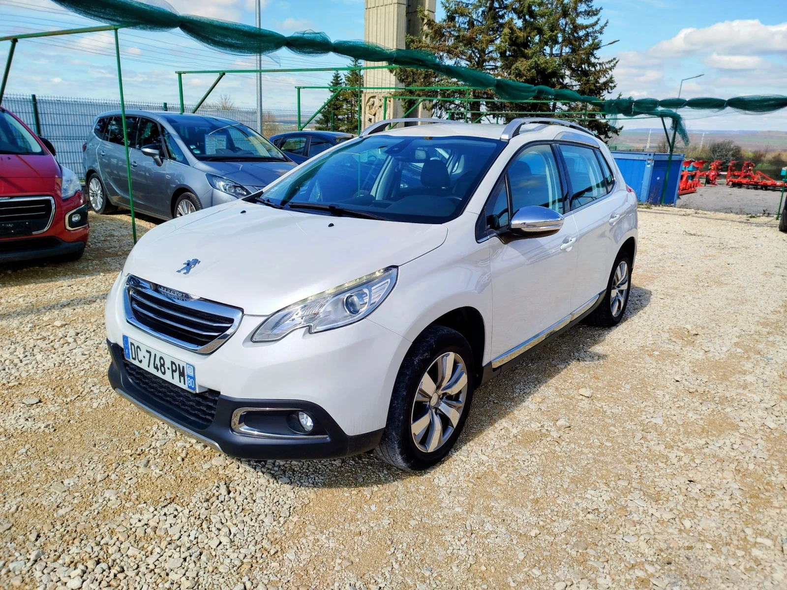 Peugeot 2008 1.6 e-HDI Реални километри , снимка 3 - Автомобили и джипове - 52851550
