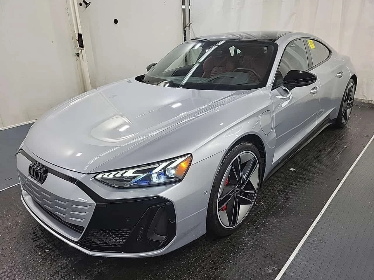 Audi E-Tron GT TECHNIK /B&O/360/DIS/PANO/NAVI/LANE ASSIST | Mobile.bg � ����������� 1