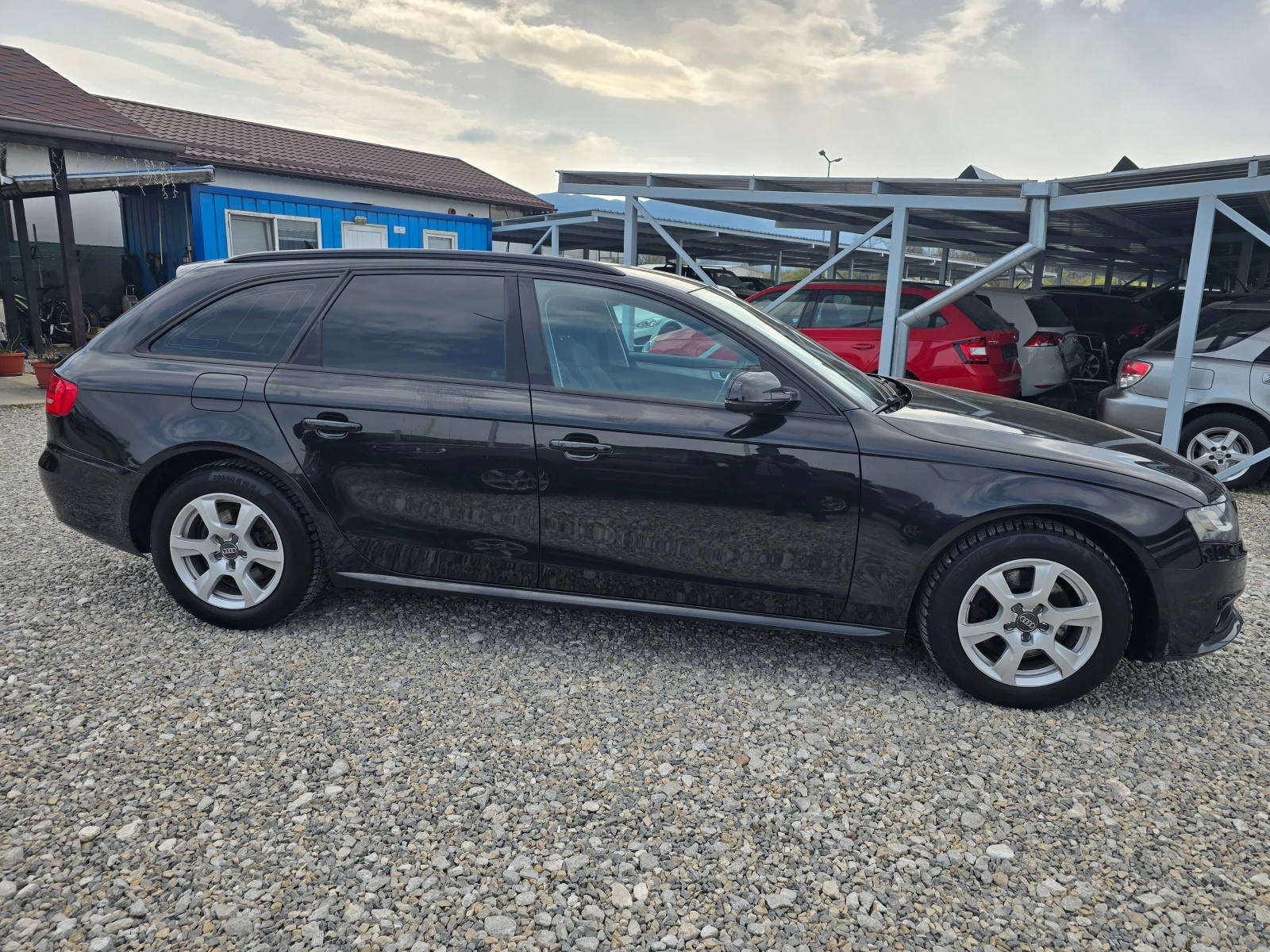 Audi A4 2.0 TDI 143кс ! ! АВТОМАТИК ! ! , снимка 6 - Автомобили и джипове - 54249926