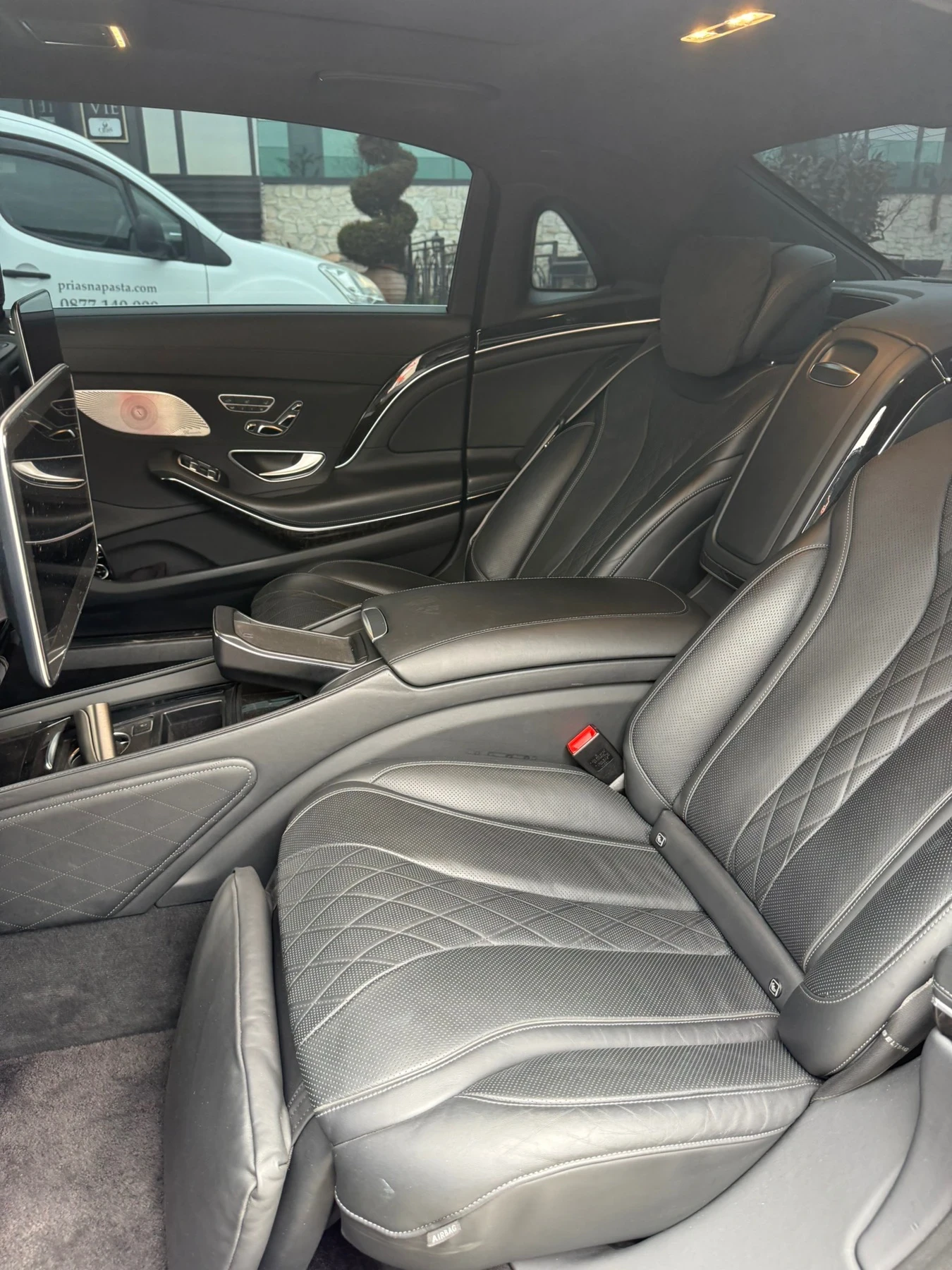 Mercedes-Benz S 560 Maybach, снимка 13 - Автомобили и джипове - 54296001