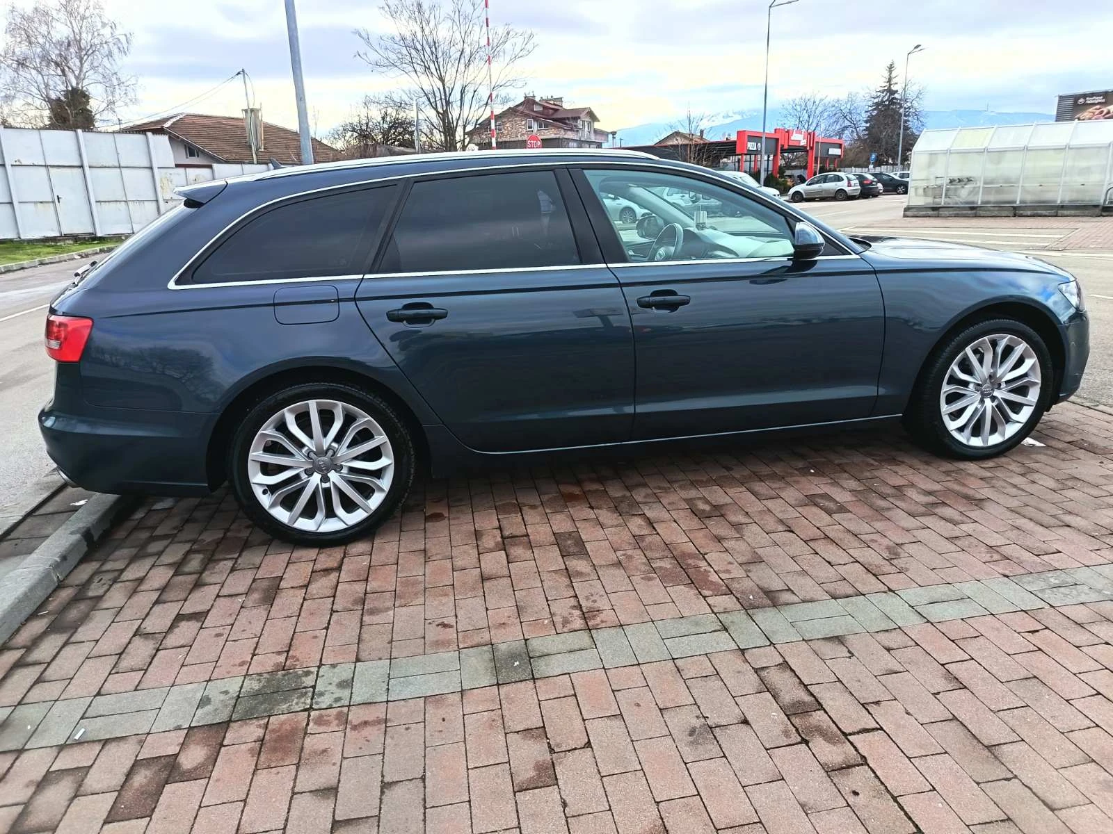 Audi A6, снимка 9 - Автомобили и джипове - 54600135