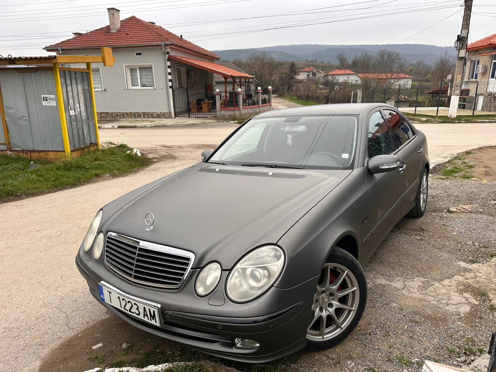 Mercedes-Benz E 320 3.2CDI R6, снимка 4 - Автомобили и джипове - 54668165