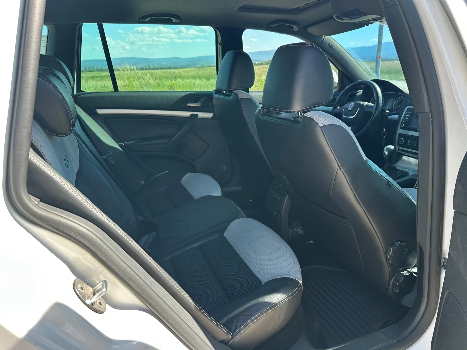 Skoda Octavia 2.0 TDI VRS | Mobile.bg � ����������� 11