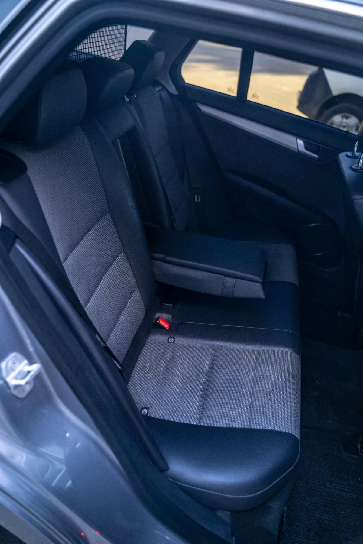 Mercedes-Benz C 220 CDI FACELIFT , снимка 11 - Автомобили и джипове - 54742989