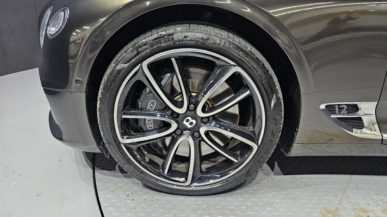Bentley Continental gt 6.0 W12 Twin Turbo, снимка 5 - Автомобили и джипове - 54873828