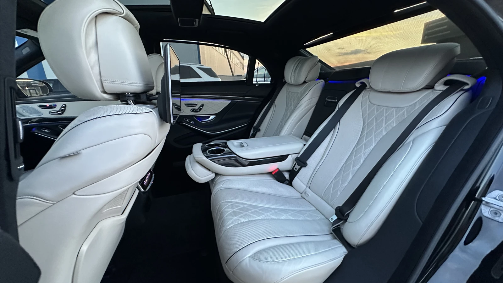 Mercedes-Benz S 500 LONG BRABUS PACK | FACELIFT | TV | CARBON | SHADOW, снимка 14 - Автомобили и джипове - 55069853