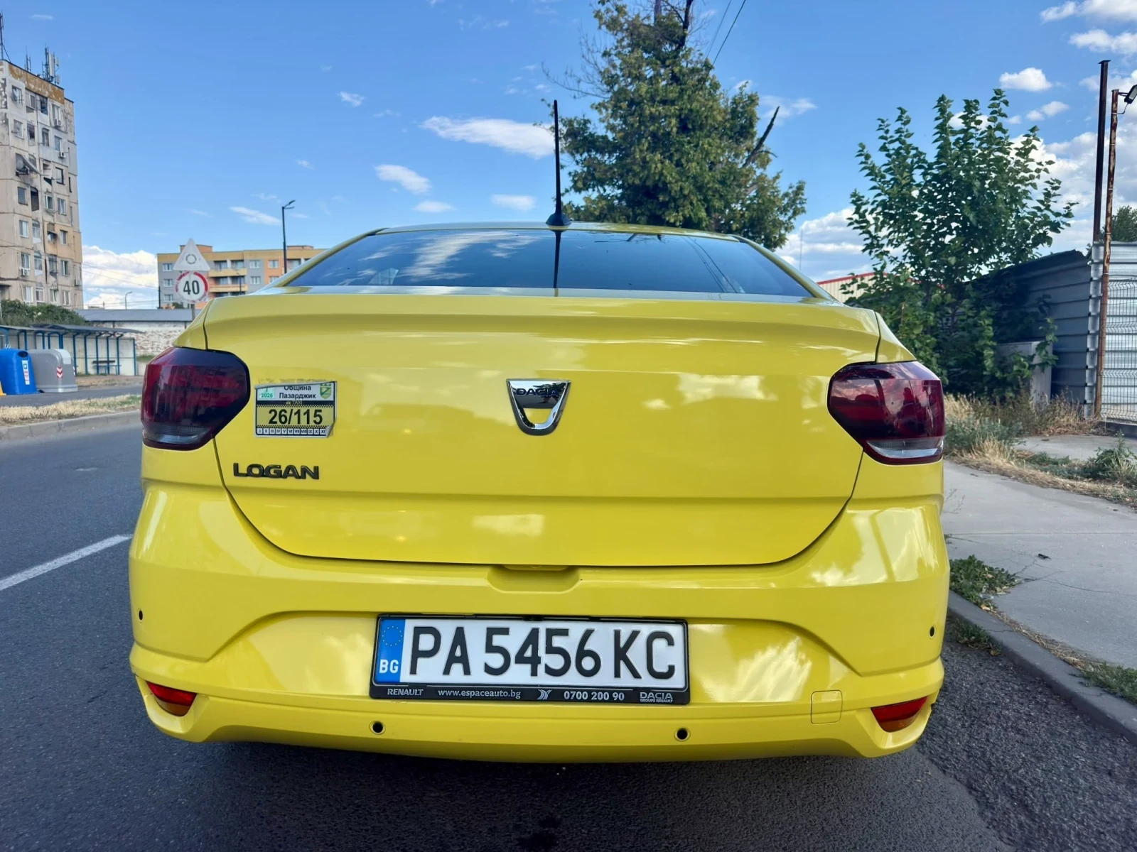 Dacia Logan 1.0 газ/ бензин фабричен, снимка 5 - Автомобили и джипове - 55472488