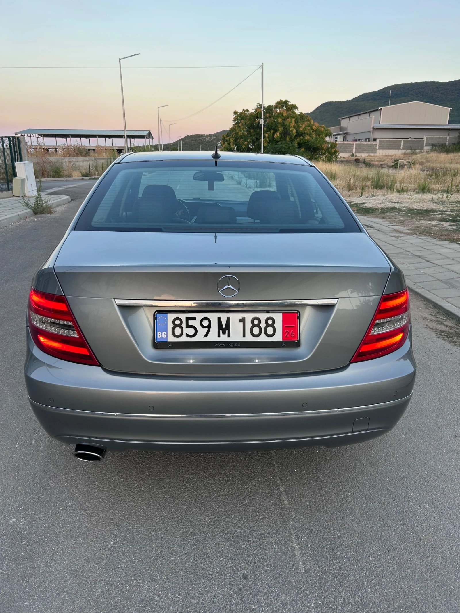 Mercedes-Benz C 220 2.2 CDI Avantgarde 7g tronic, снимка 8 - Автомобили и джипове - 55534007