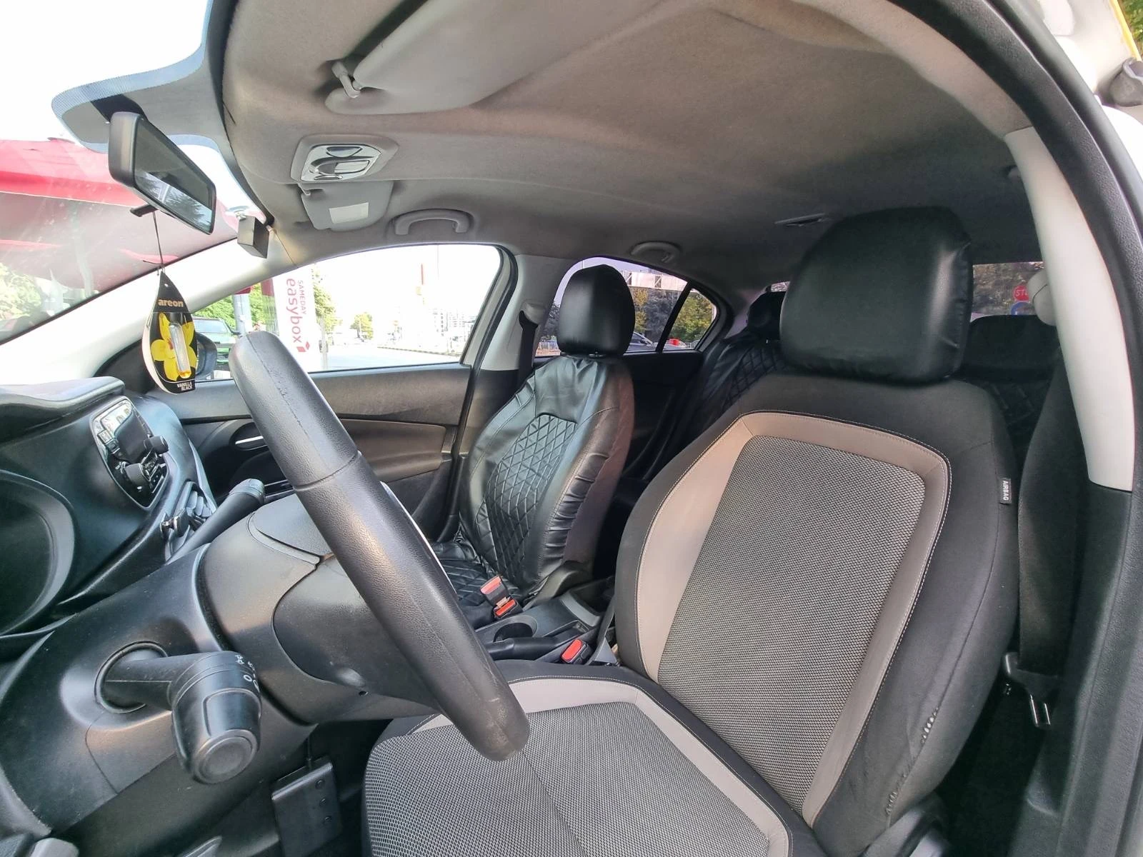 Fiat Tipo 1.4 16v, снимка 11 - Автомобили и джипове - 55955935