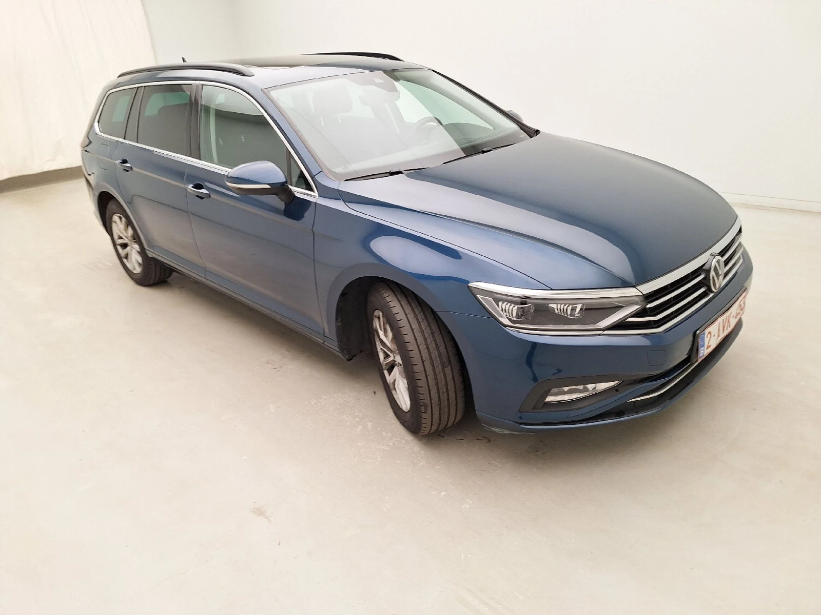 VW Passat Panorama Navi Auto, снимка 3 - Автомобили и джипове - 56354483