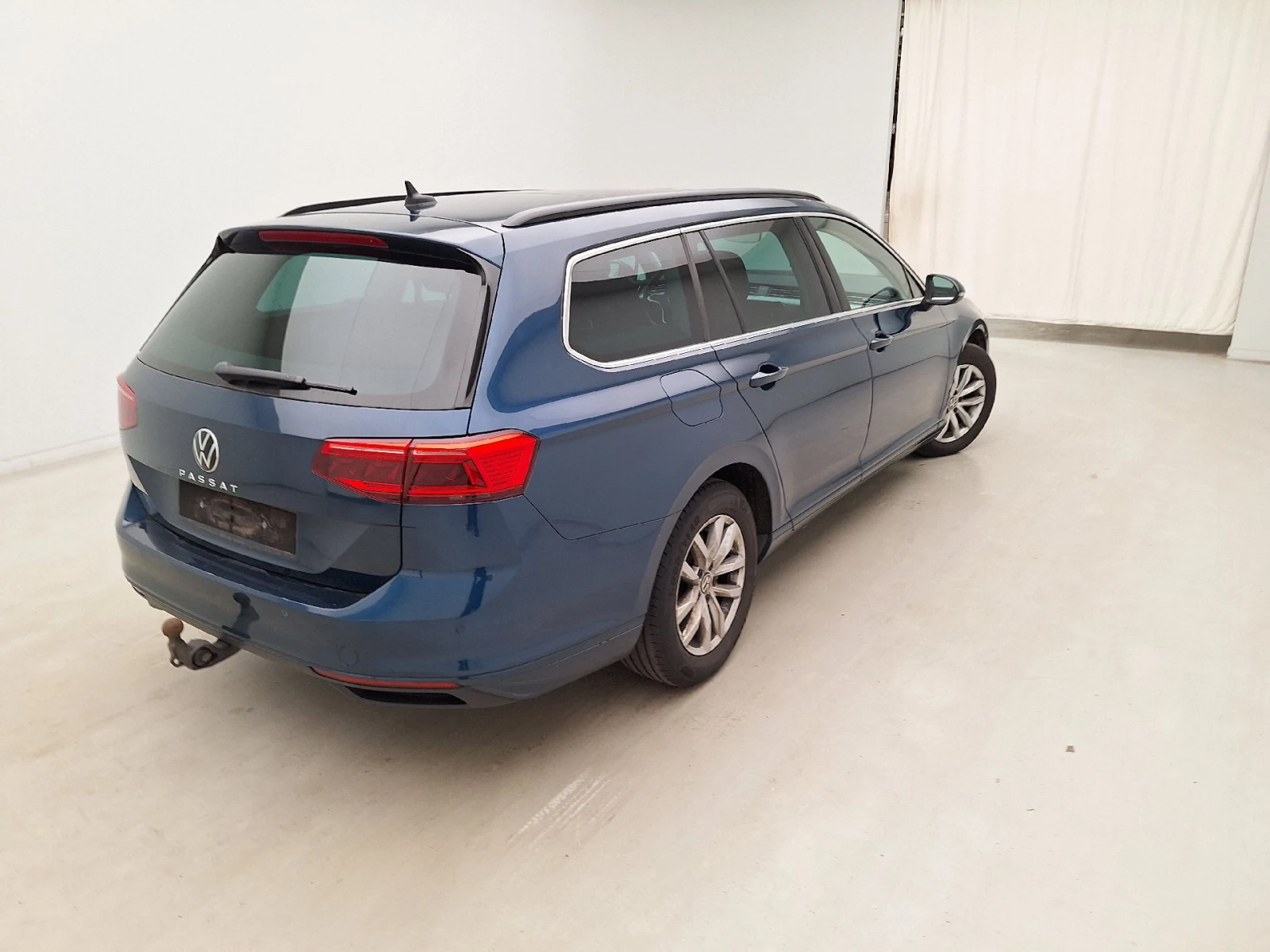 VW Passat Panorama Navi Auto, снимка 4 - Автомобили и джипове - 56354483