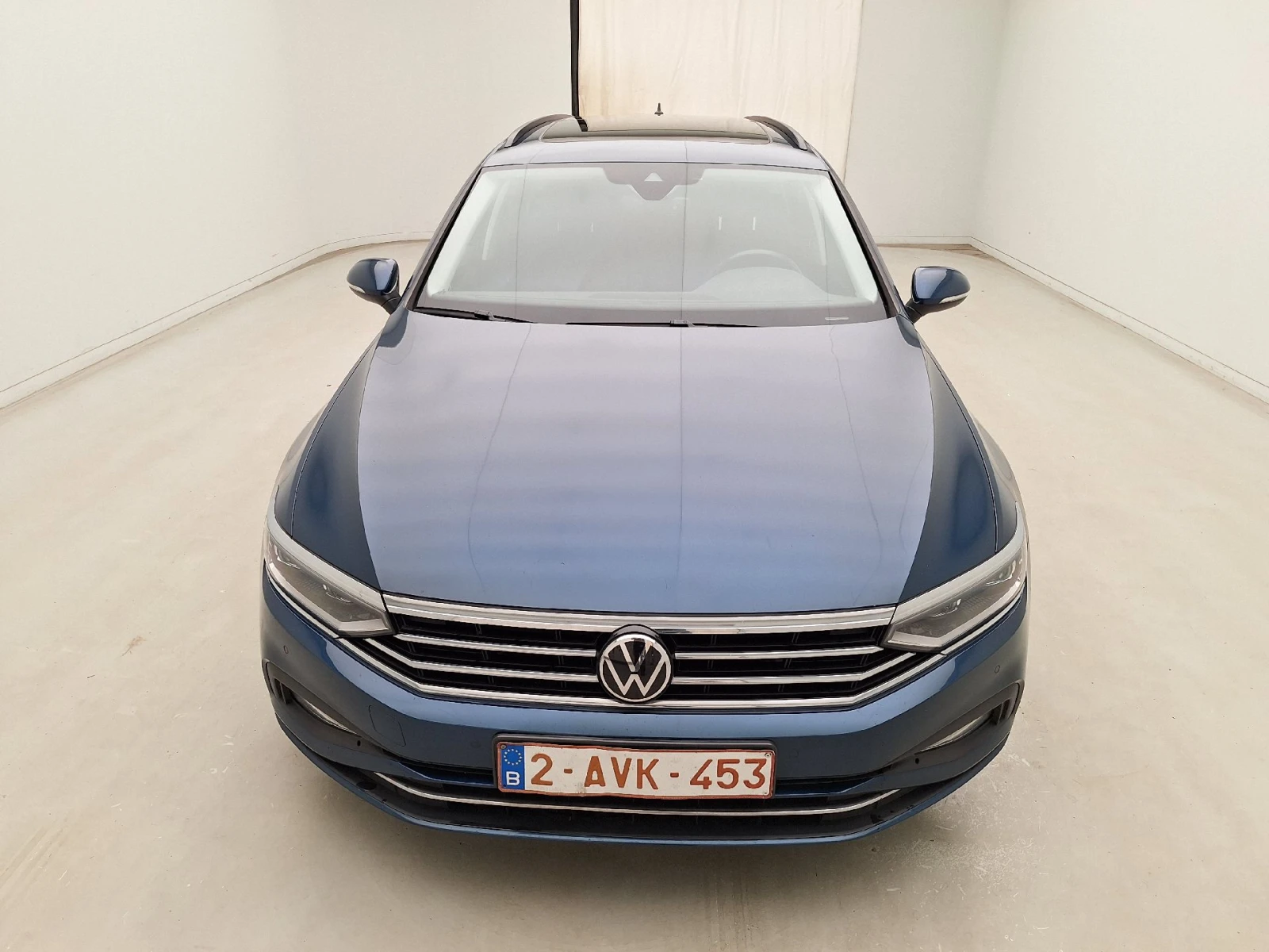 VW Passat Panorama Navi Auto, снимка 2 - Автомобили и джипове - 56354483