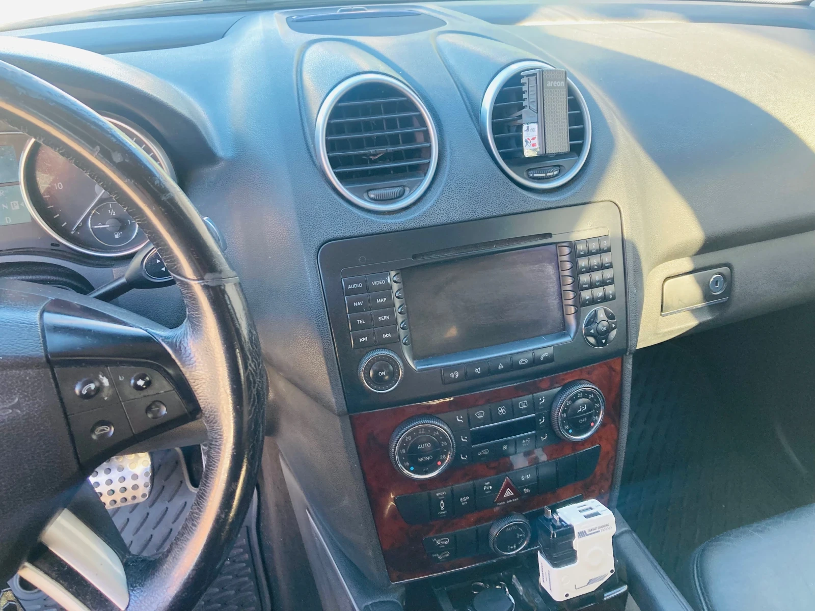 Mercedes-Benz 320, снимка 6 - Автомобили и джипове - 56630456