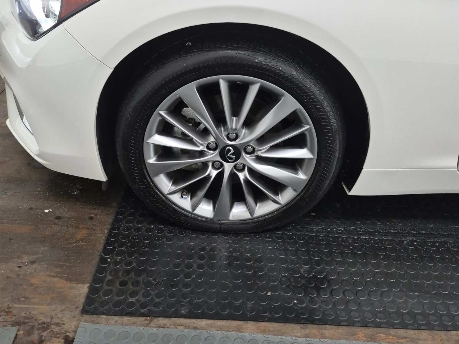 Infiniti Q50 Luxe / ���������� | Mobile.bg � ����������� 8