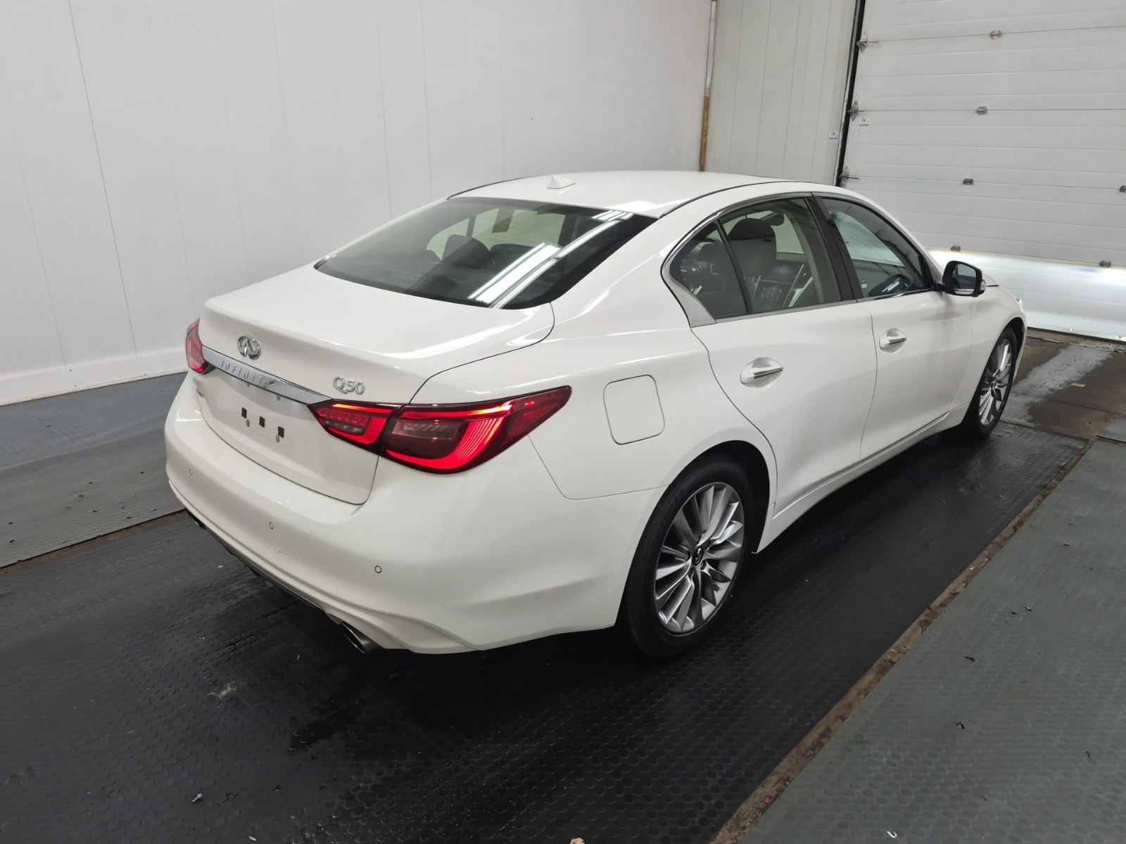 Infiniti Q50 Luxe / ���������� | Mobile.bg � ����������� 5