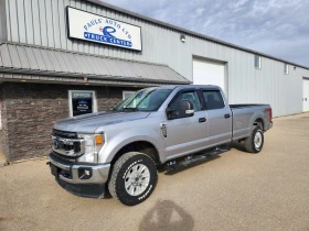 Ford F250 Crew Cab 4X4 XLT 7.3L - Clean Title