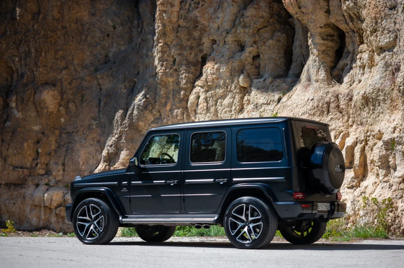 Mercedes-Benz G 63 AMG МАТ. Масаж, 360 БЕЗЛИХВЕН ЛИЗИНГ, снимка 5 - Автомобили и джипове - 46859560
