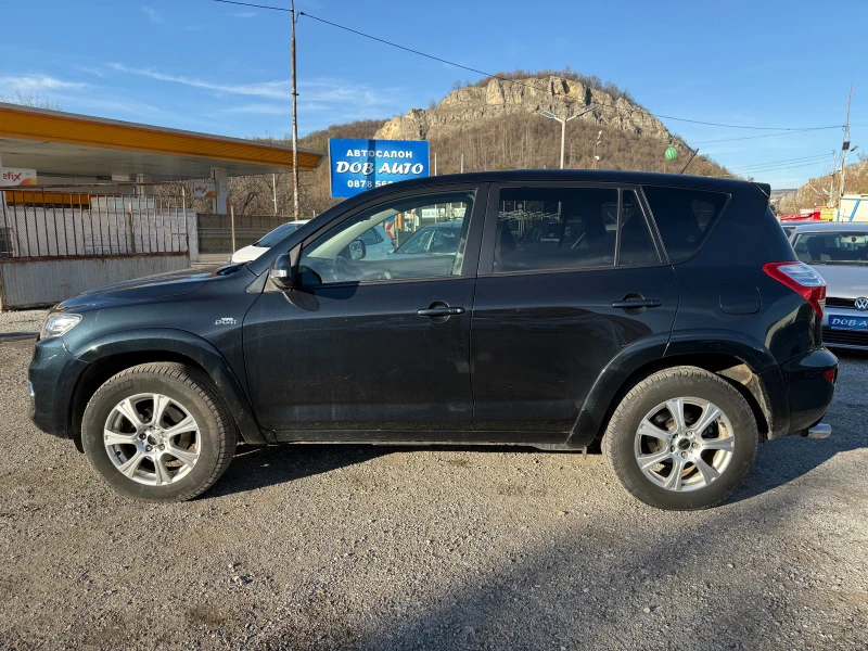 Toyota Rav4 2.2-4x4-150кс-teglich kamera koja, снимка 3 - Автомобили и джипове - 48394381