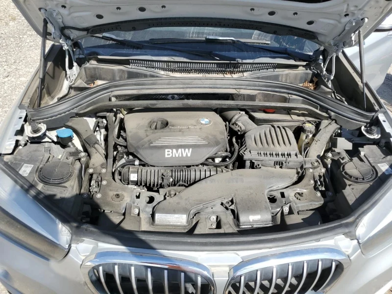 BMW X1, снимка 12 - Автомобили и джипове - 48720495