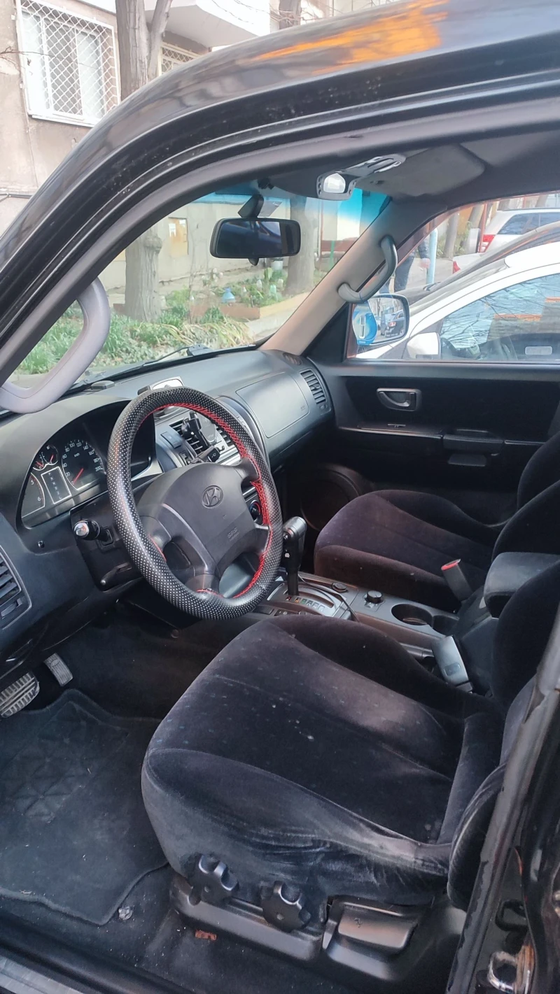 Hyundai Terracan, снимка 11 - Автомобили и джипове - 48750831