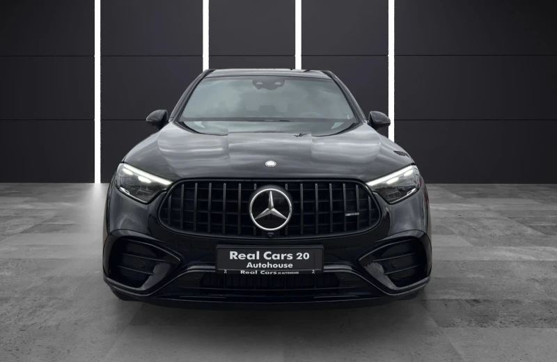 Mercedes-Benz GLC 43 AMG 4M* BURM* PANO* HEAD UP* KEYLESS* EXCLUSIVE, снимка 2 - Автомобили и джипове - 52321656