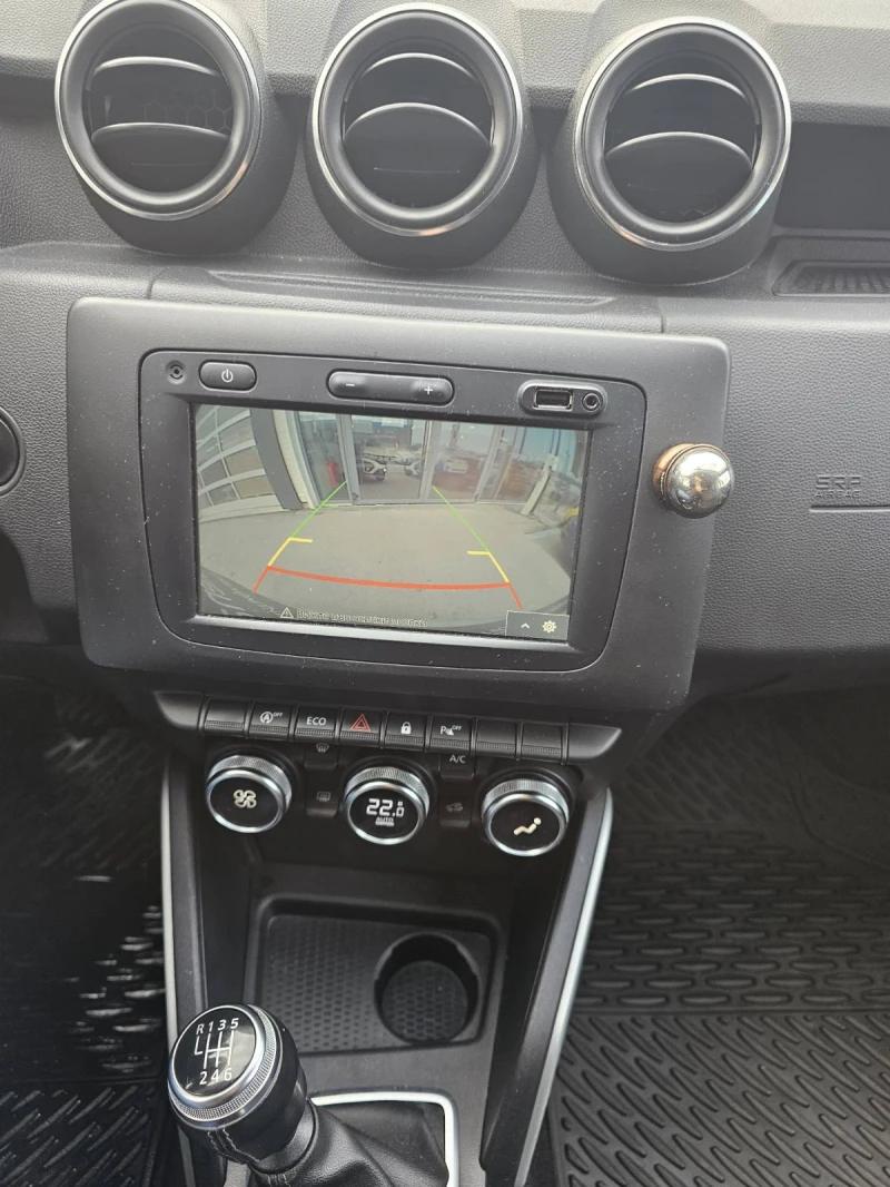 Dacia Duster 1.0 TCe 90 Stop&Start LPG, снимка 12 - Автомобили и джипове - 52889370