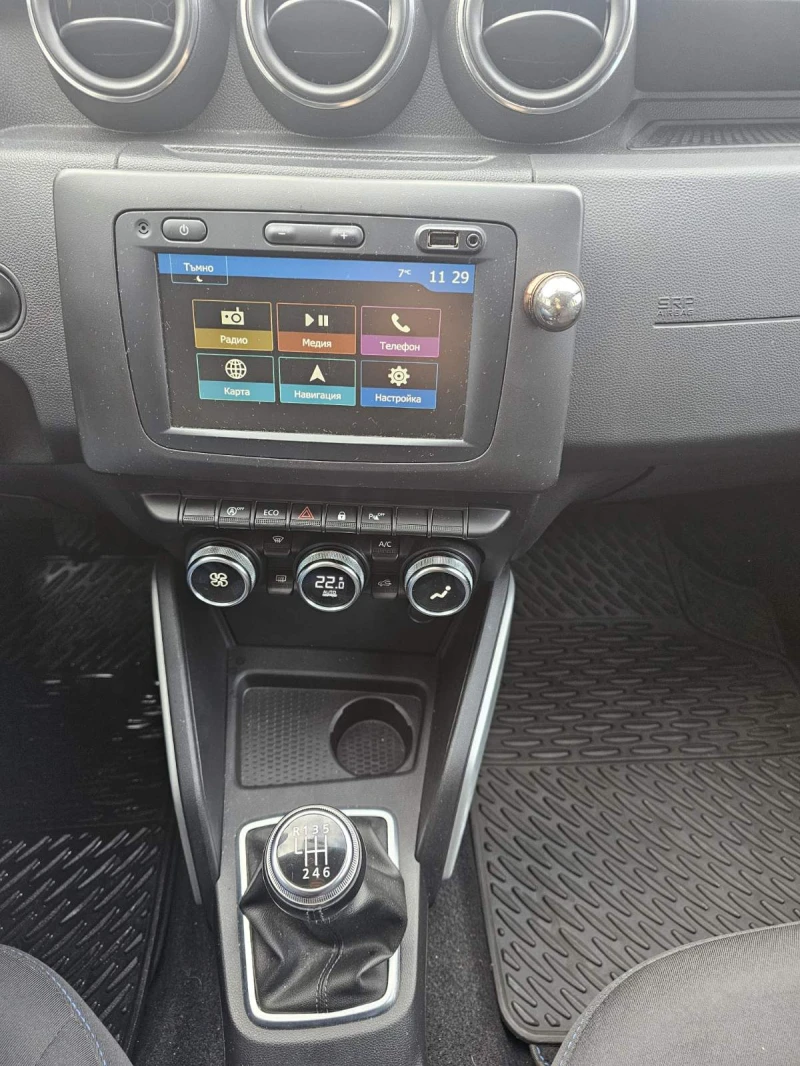 Dacia Duster 1.0 TCe 90 Stop&Start LPG, снимка 9 - Автомобили и джипове - 52889370