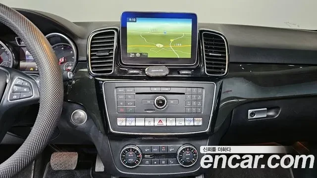 Mercedes-Benz GLE 350 4MATIC, снимка 8 - Автомобили и джипове - 53965923