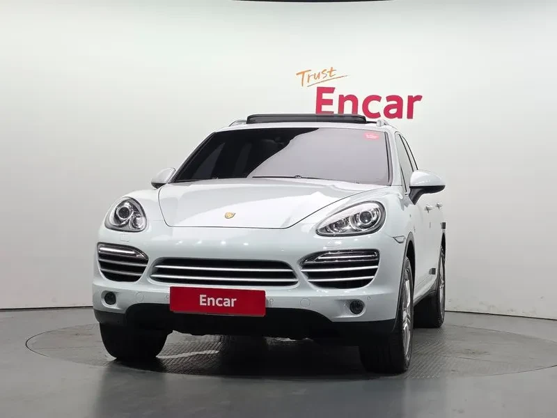 Porsche Cayenne 3.0D PLATINUM, снимка 3 - Автомобили и джипове - 55740448