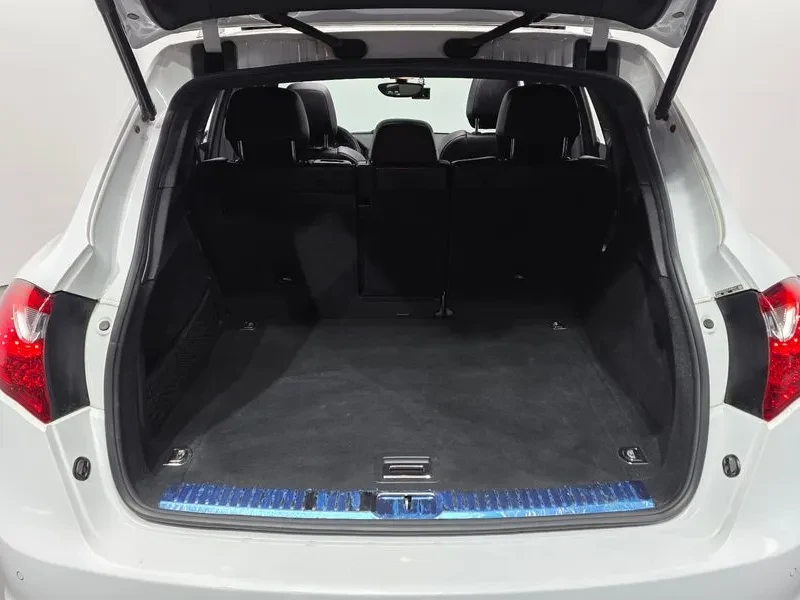 Porsche Cayenne 3.0D PLATINUM, снимка 17 - Автомобили и джипове - 55740448