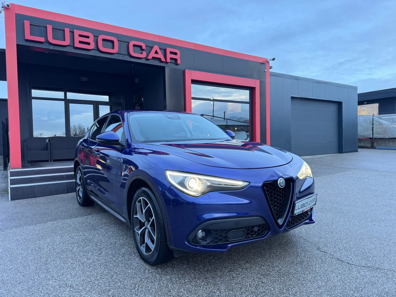 Alfa Romeo Stelvio 2.2D-Q4-SPRINT-KEYLESS-DISTRONIC-BLIND SPOT-CAMERA, снимка 1