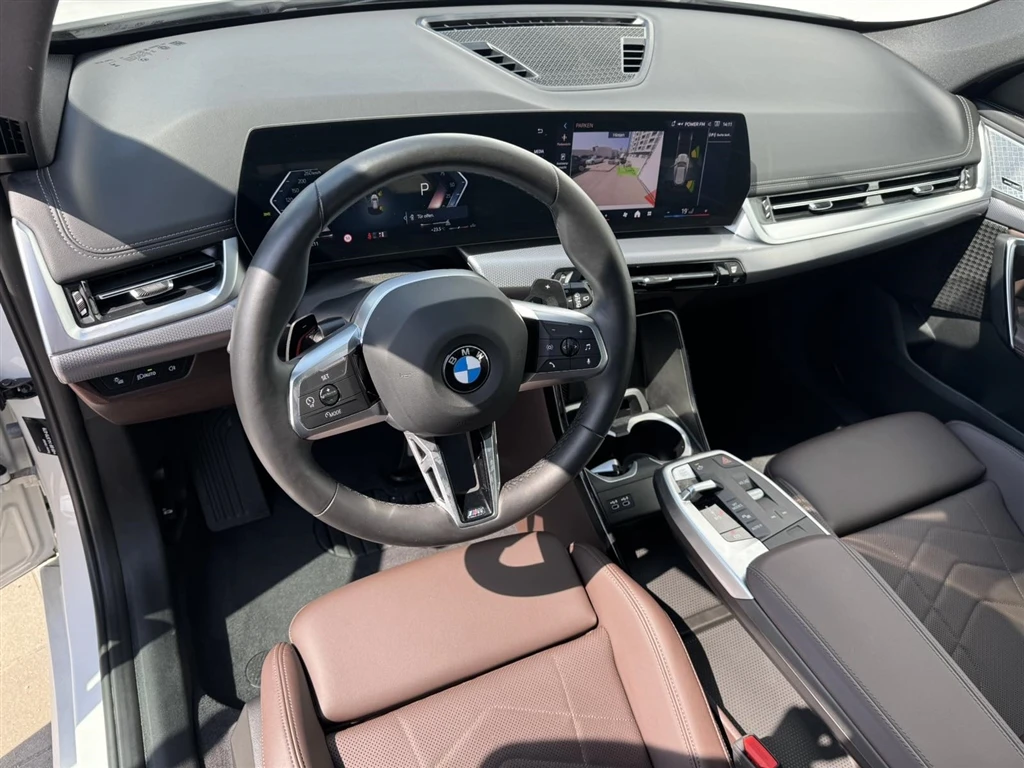 BMW X1 sDrive20i - изображение 6