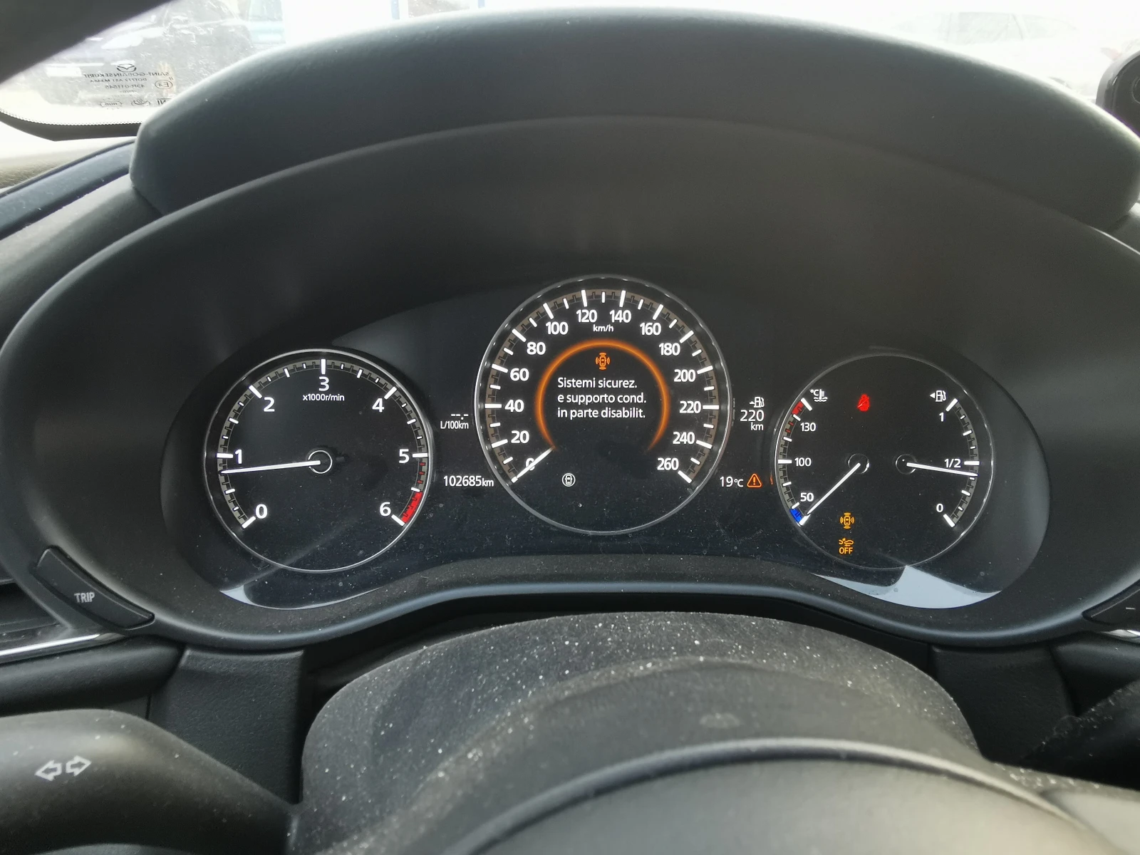 Mazda CX-30 1.8 SkyactivD - изображение 8