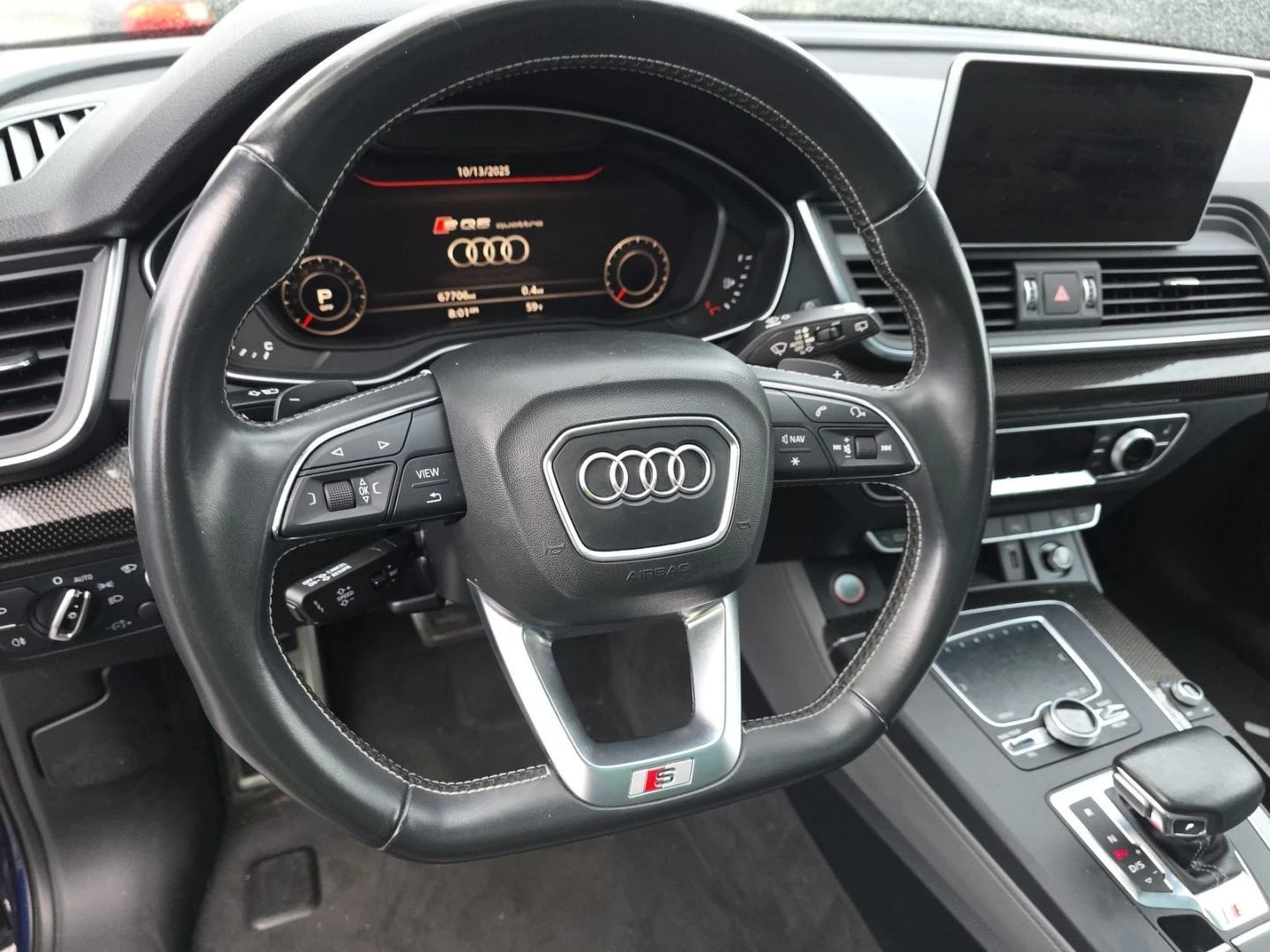 Audi Q8 Prestige* S-line* B&O* Камера* Пано* Подгрев - изображение 9