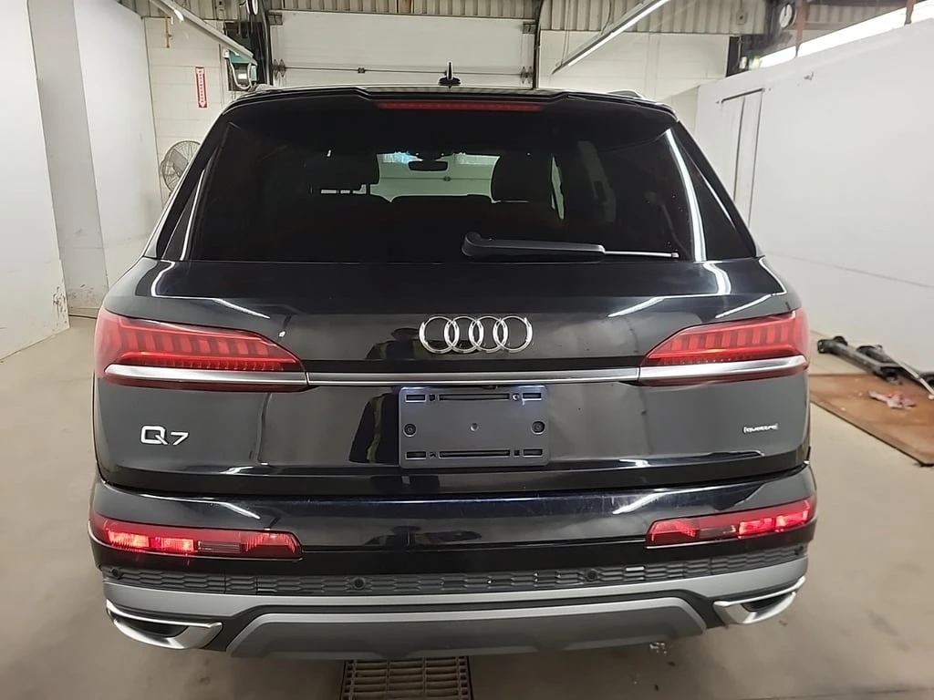 Audi Q7 * KOMFORT * CARFAX * БЕЗ ПЪРВОНАЧАЛНА ВНОСКА - изображение 7