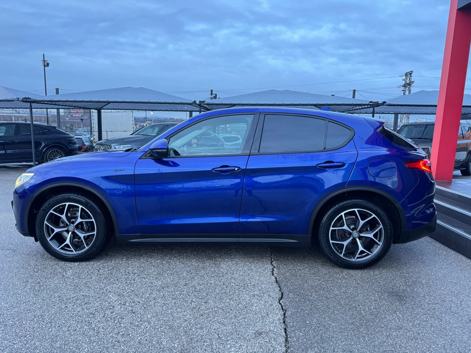Alfa Romeo Stelvio 2.2D-Q4-SPRINT-KEYLESS-DISTRONIC-BLIND SPOT-CAMERA | Mobile.bg � ����������� 3