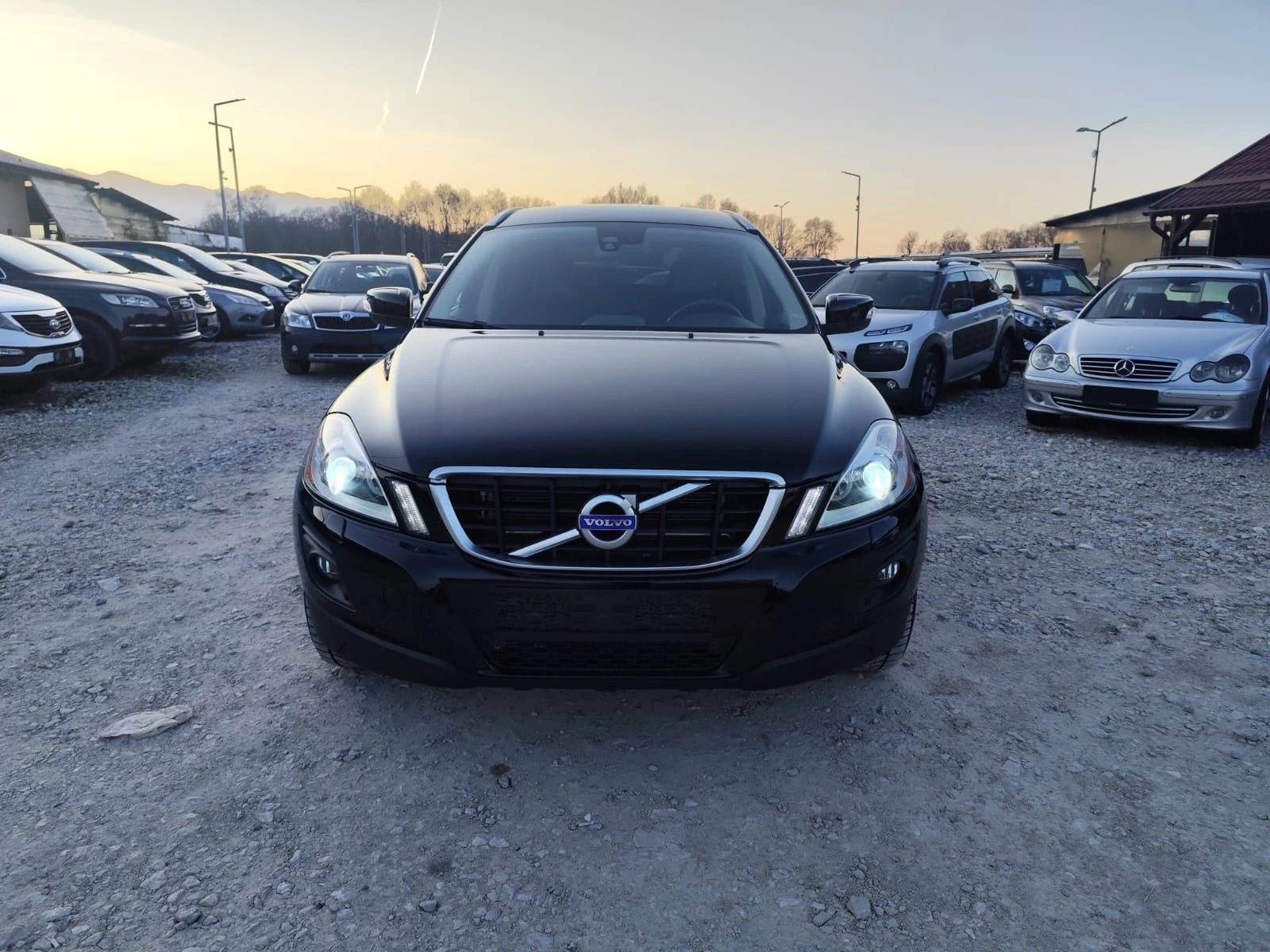 Volvo XC60 2.4 дизел 4х4 - изображение 2