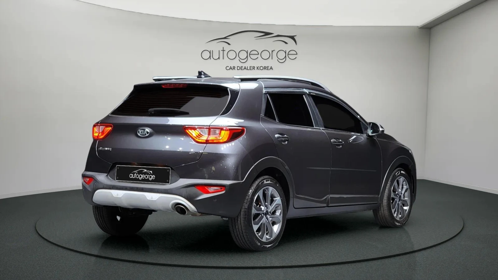 Kia Stonic 1.6 Prestige autogeorge.com, снимка 2 - Автомобили и джипове - 54136433