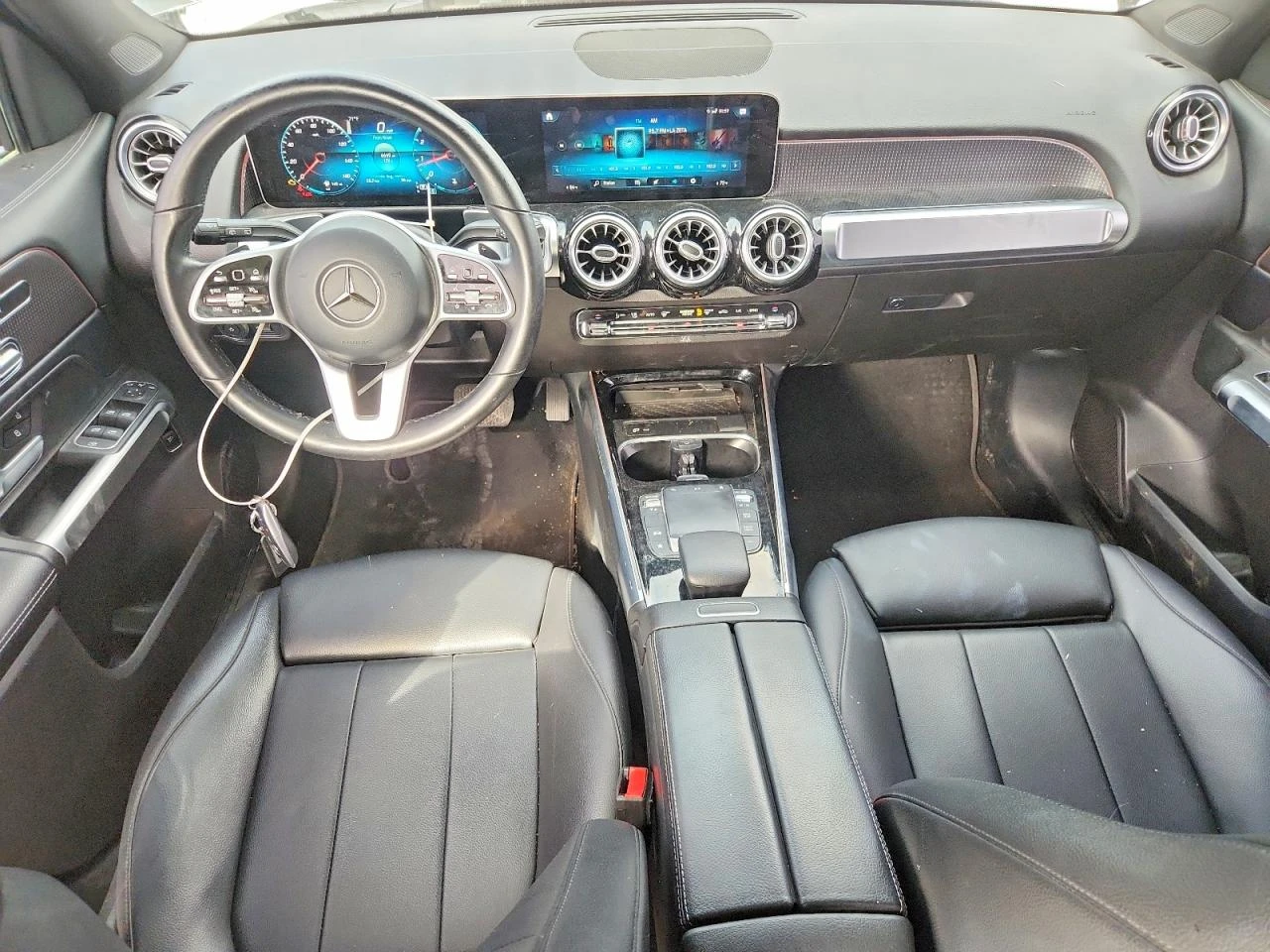 Mercedes-Benz GLB 2.0l 250 4Matic, снимка 8 - Автомобили и джипове - 54194101