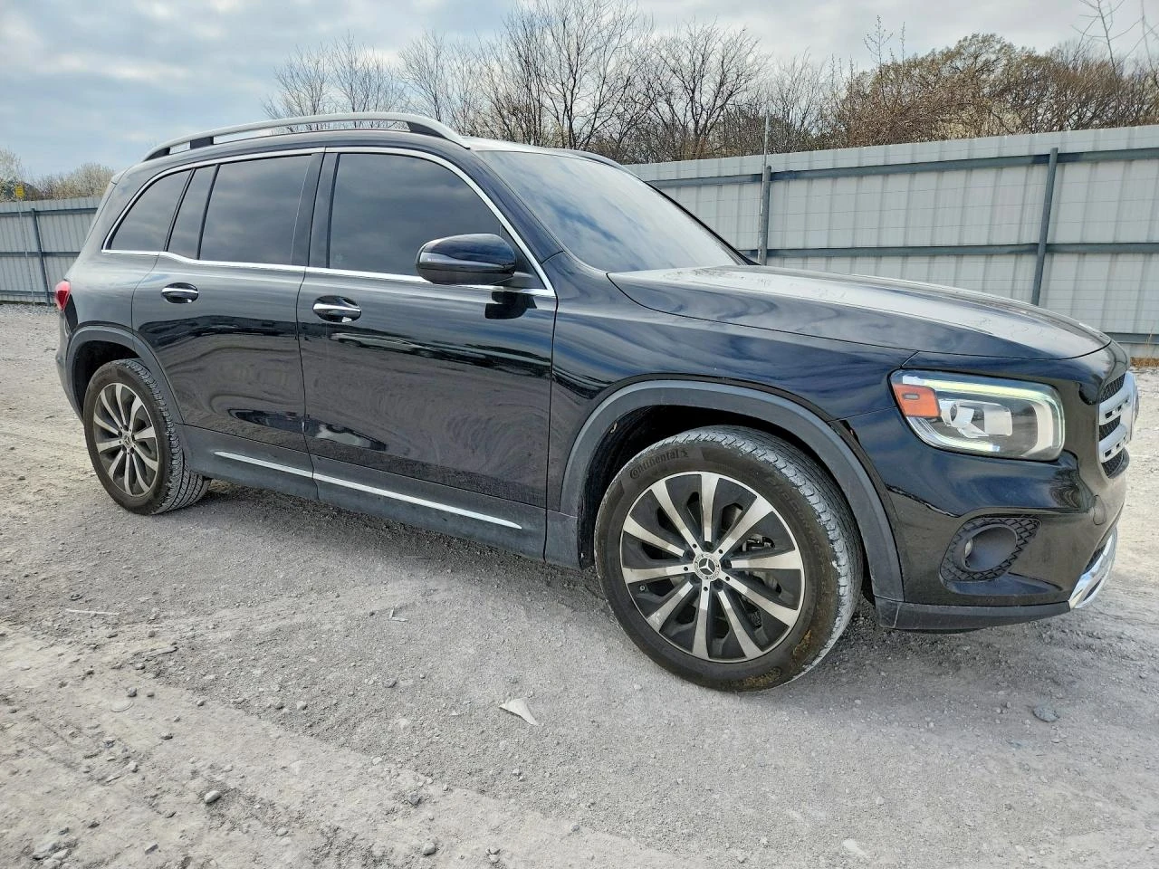 Mercedes-Benz GLB 2.0l 250 4Matic, снимка 4 - Автомобили и джипове - 54194101