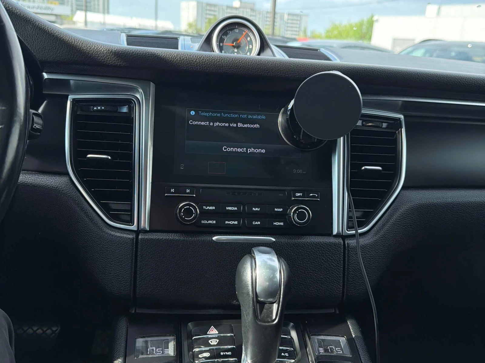 Porsche Macan AWD/Keyless/Lane assist/Bose/Pano, снимка 8 - Автомобили и джипове - 54978529