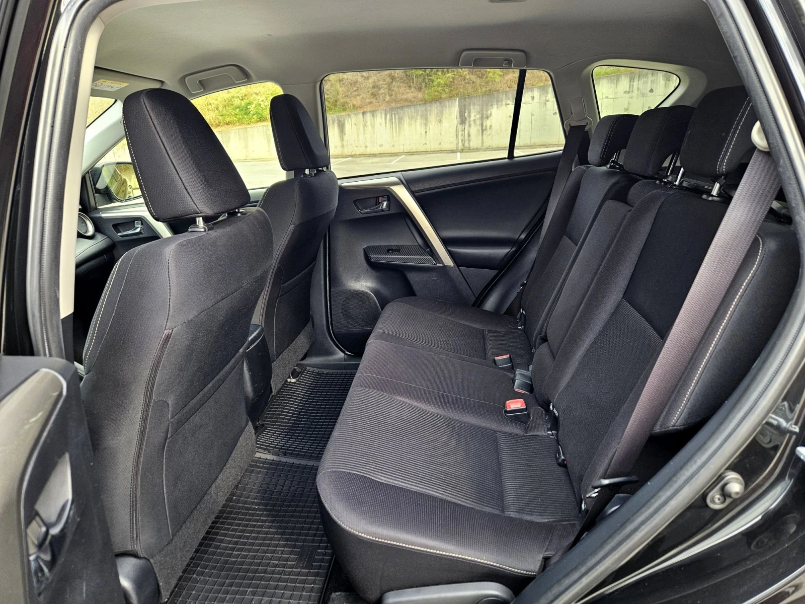 Toyota Rav4 4х4 РЪЧКА, снимка 10 - Автомобили и джипове - 55792844