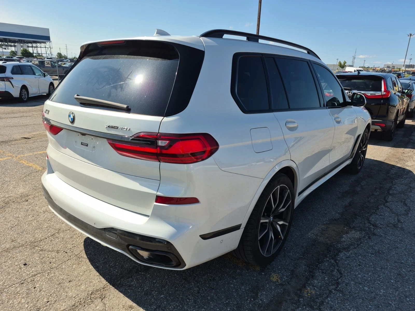 BMW X7 М ПАКЕТ/XDRIVE40I/CARFAX/ФИНАНСИРАНЕ, снимка 3 - Автомобили и джипове - 55827658