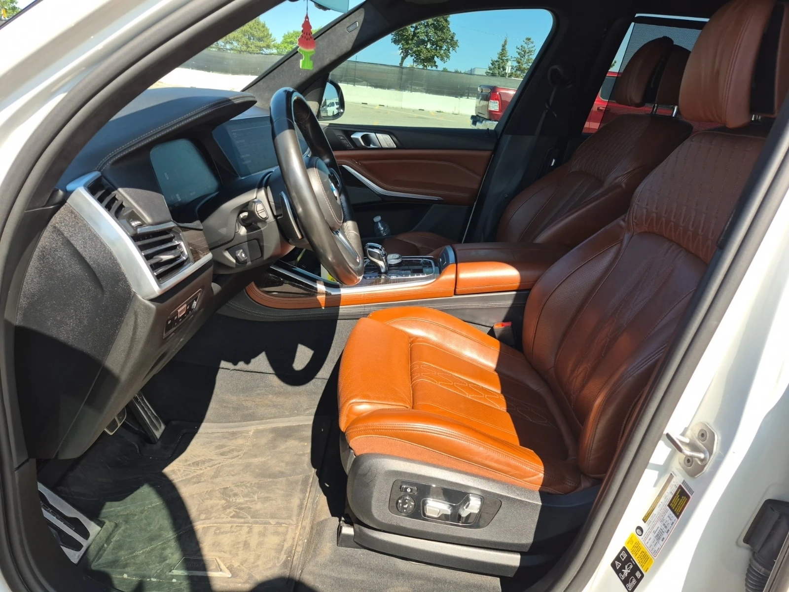 BMW X7 М ПАКЕТ/XDRIVE40I/CARFAX/ФИНАНСИРАНЕ, снимка 5 - Автомобили и джипове - 55827658