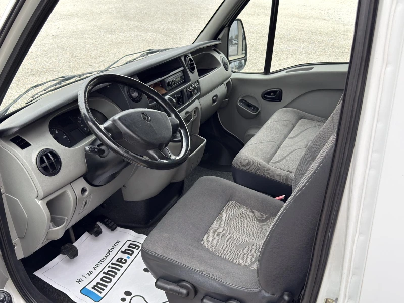 Renault Master 2.5 dci 120кс, снимка 9 - Бусове и автобуси - 52572522