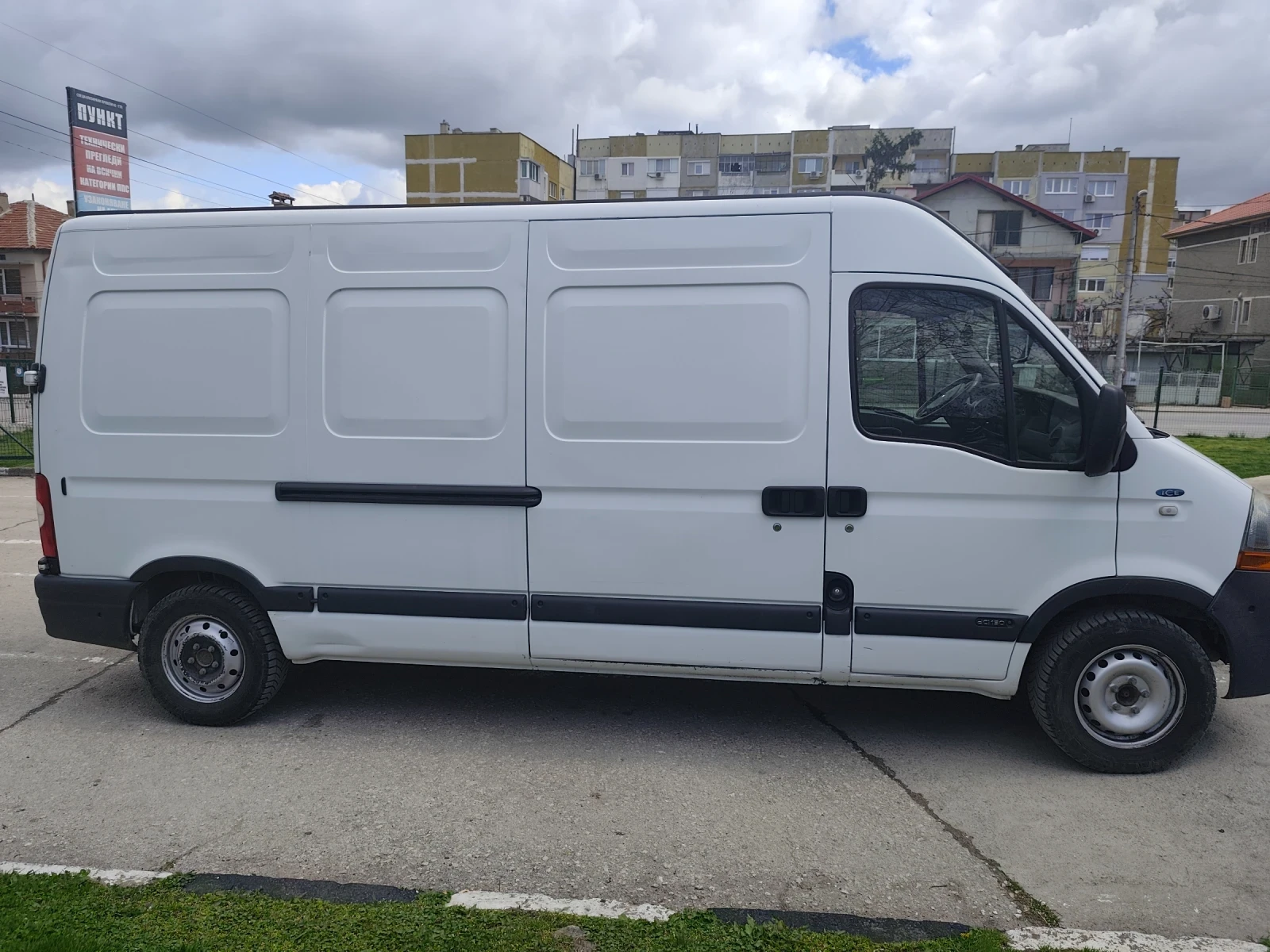 Renault Master, снимка 3 - Бусове и автобуси - 54145941