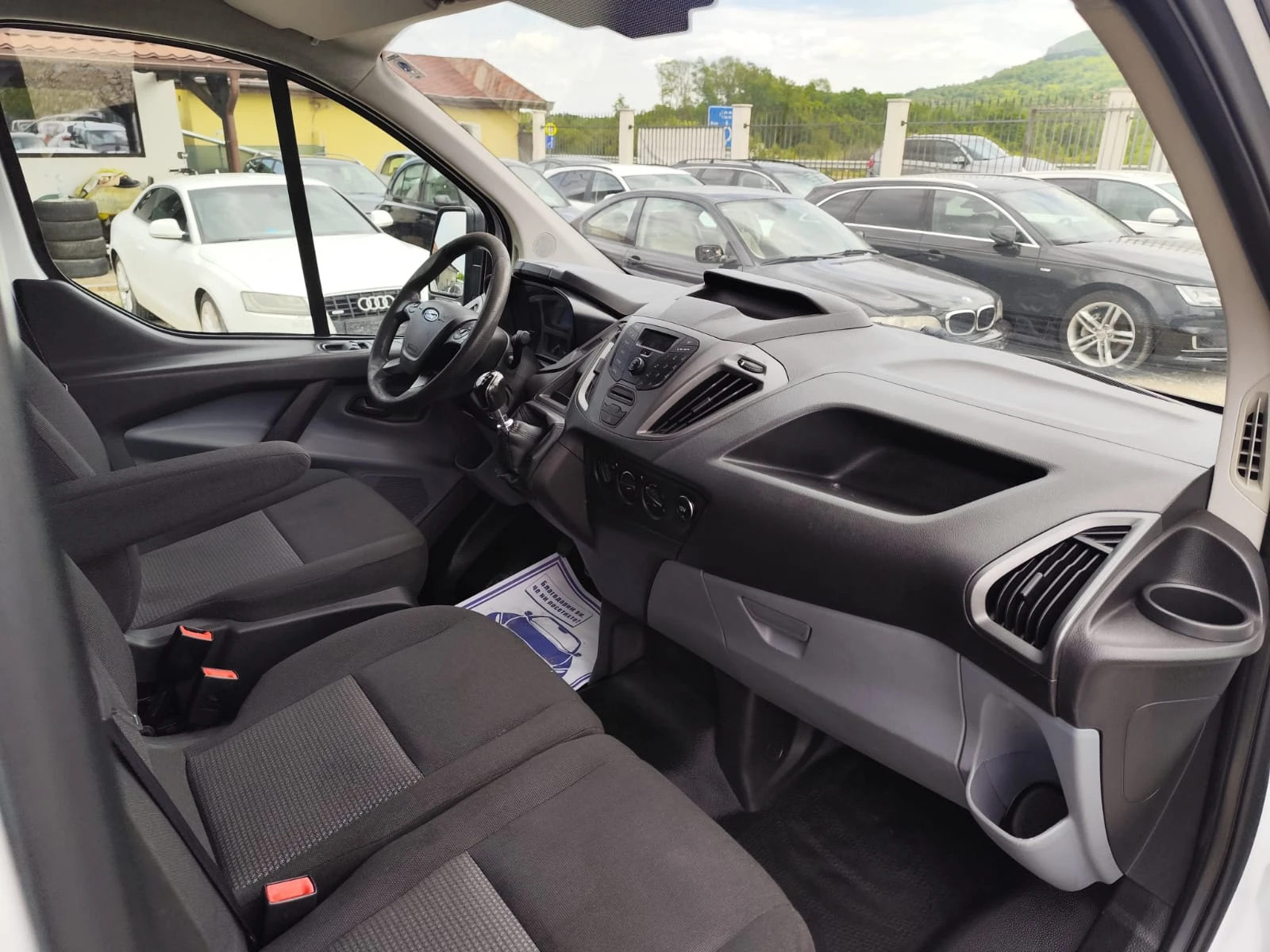 Ford Transit Custom 2.2 дизел 84000 реални километра, снимка 14 - Бусове и автобуси - 54427392