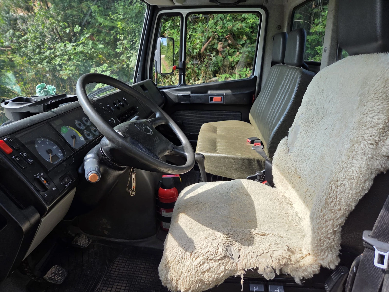 Mercedes-Benz 817 Тристранен самосвал - изображение 8